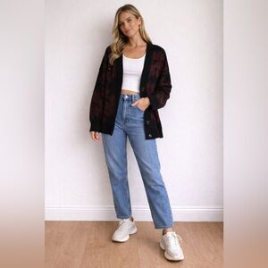 Reitmans Black and Burgundy Cardigan